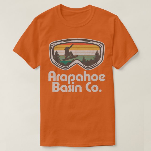 Camiseta Arapahoe Basin Snowboarding Retro Colorado Snowboa (Frente do Design)