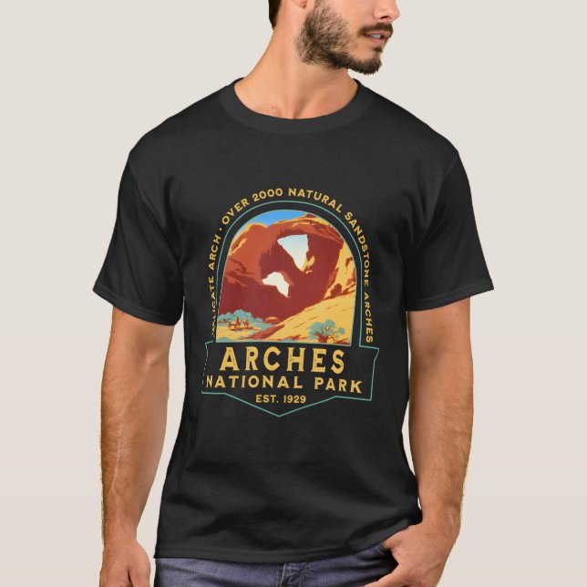 Camiseta Arches National Park Retro Delicate Arch Hike Ca (Frente)