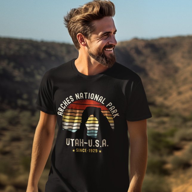 Camiseta Arches National Park Utah Vintage Sunset (Criador carregado)