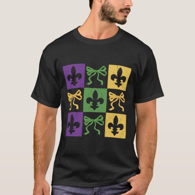 Camiseta Arco Coquette Checkered Fleur De Lis Mardi Gras Ca (Frente)