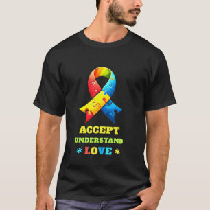 Camiseta Arco-íris de Conscientização do Autismo Em Abril U