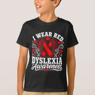 Camiseta Arco-íris eu uso vermelho para conscientização da