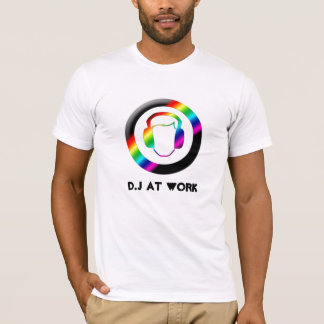Camiseta Arco-íris Funky D.J no Tshirt do TRABALHO