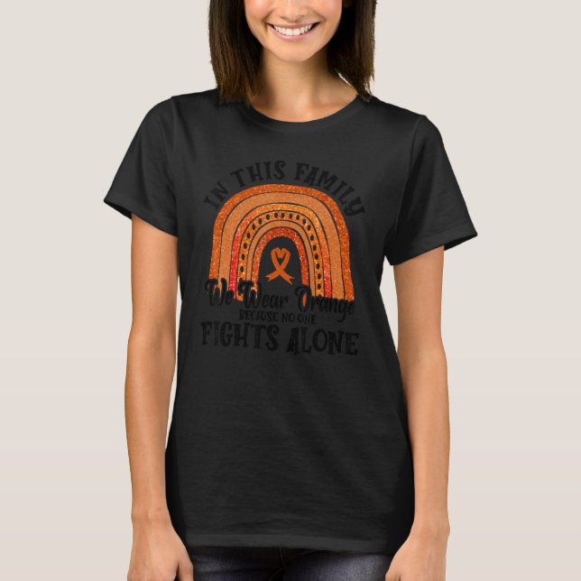 Camiseta Arco-íris Nesta Família Usamos Laranja Consciência (Frente)