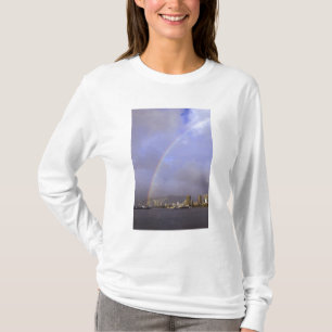 Camiseta Arco-íris sobre Honolulu, Havaí, EUA