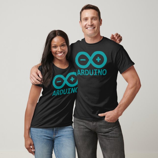 Camiseta Fanboy. esquemático de Arduino