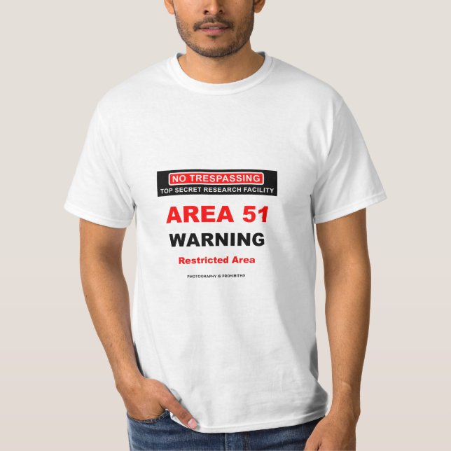 Camiseta Área 51 Aviso (Frente)
