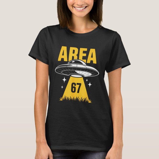 Camiseta Área 67 Ufo Disco Voador Feixe de Luz  (Frente)