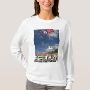 Camiseta Área histórica do porto de Bergen com bandeiras