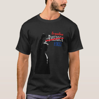 Camiseta Argentina Primeiro Desenho Político com Punho Ergu