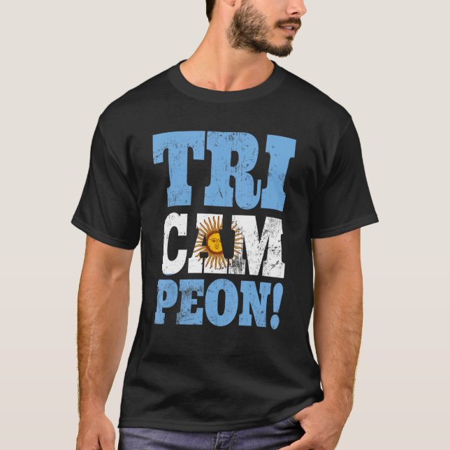 Camiseta Argentina Tri Campeon Flag Soccer Team Fan F (Frente)