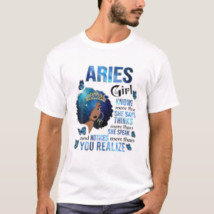 Camiseta Aries Girl sabe mais do que ela diz Mães de Rainha