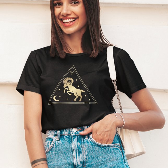 Camiseta Aries Zodiac Sinal Fire Elemento em Dourado (Criador carregado)