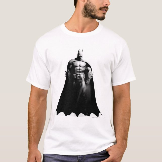 Camiseta Arkham City | Batman Black and White Wide Pose (Frente)
