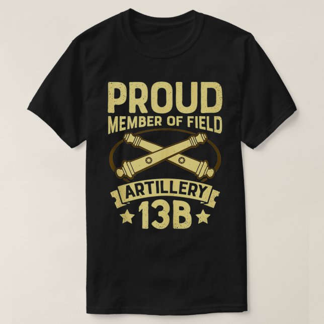 Camiseta Army Field Artillery 13 Bravo  Proud Member  (Frente do Design)