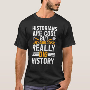 Camiseta Arqueologista Ancião em Arqueologia Cavando Seu