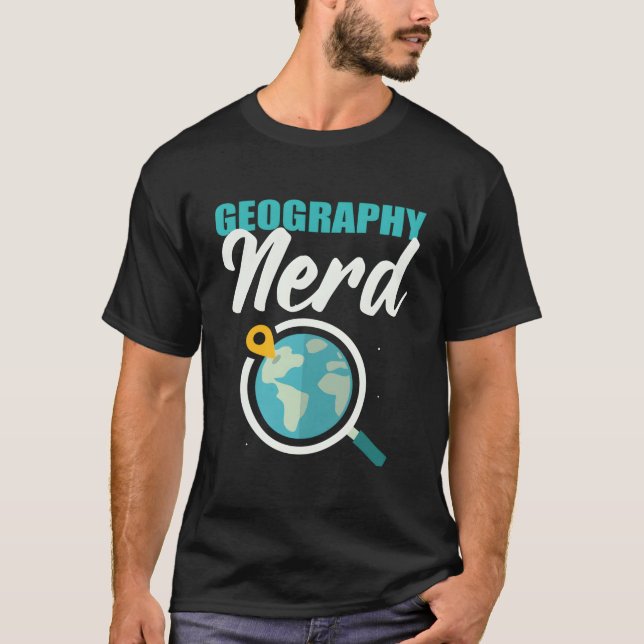 Camiseta Arqueólogo Nerd da Geografia (Frente)