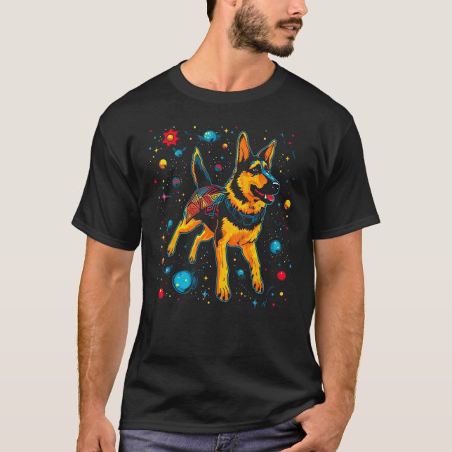 Camiseta Art German Shepherd Dog Outer Space Galaxy (Frente)