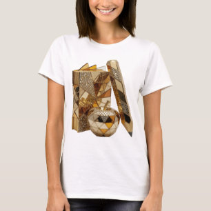 Camiseta Arte abstrata prateada com design moderno e elegan