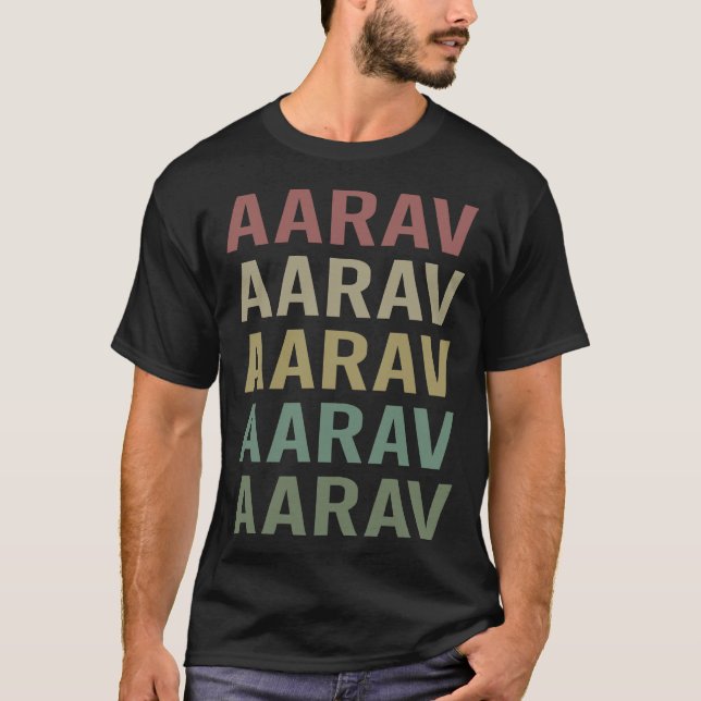 Camiseta Arte Colorida de Texto - Nome Aarav (Frente)