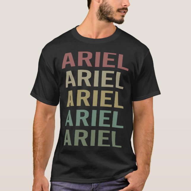 Camiseta Arte Colorida de Texto - Nome Ariel (Frente)