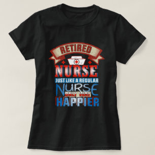 Camiseta Arte com palavras de Enfermeira aposentada engraça