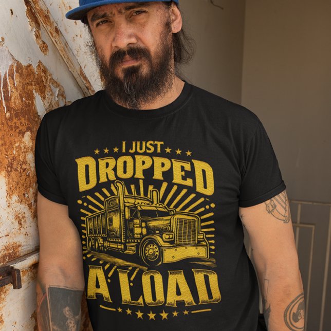 Camiseta Arte de camionetas velhas honrando vitórias diária (Criador carregado)