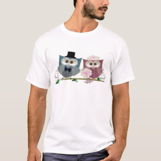 Camiseta Arte de Corujas Bonitas e de Noiva