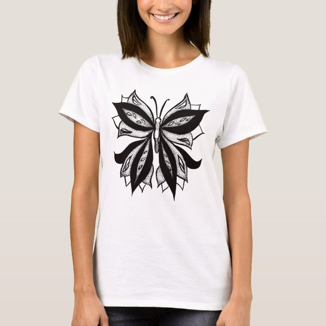 Camiseta Arte De Tatuagem Preta E Branca Com Borboleta góti (Frente)