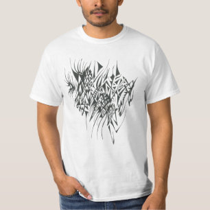 Camiseta Arte de Tatuagem Tribal Abstrata Preto e Branco da