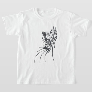 Camiseta Arte de Tatuagem Tribal Abstrata Preto e Branco em