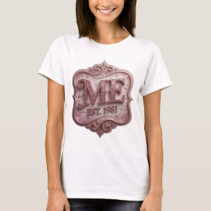 Camiseta Arte de Texto 3D Rosa Ousado ME EST 1981