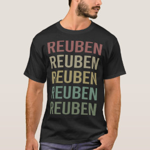Camiseta Arte de Texto Colorido - Nome Reuben