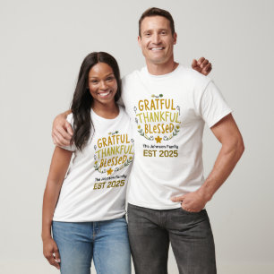 Camiseta Arte de Tipografia Grata, Agradecida, Bendita