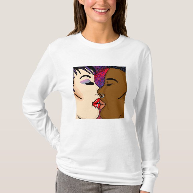 Camiseta Arte Digital | Beijo Romântico (Frente)