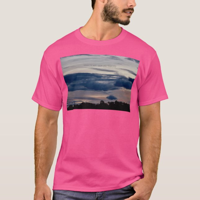 Camiseta Arte Galáctica - Nossa Nova Fronteira (Frente)
