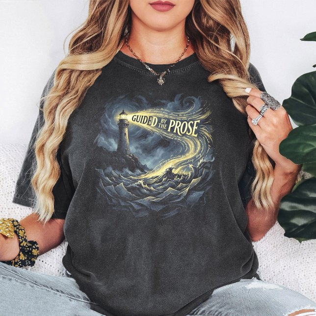 Camiseta Arte Literária Farol e Prosa (Criador carregado)