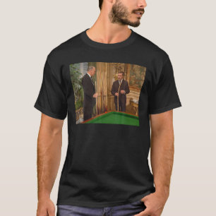 Camiseta Arte Retroativa Escuros Estilos Vintage Atira Desi