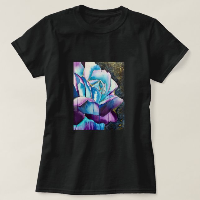 Camiseta Arte rosa de cor gótica púrpura azul (Frente do Design)