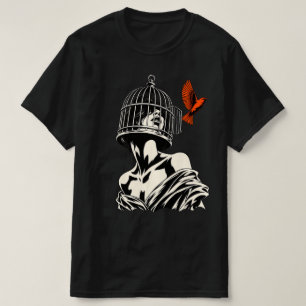 Camiseta Arte Surrealista Mulher e Pássaro Libertando-se