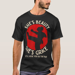 Camiseta Artes Marciais Maven Beauty E Grace Karate Kick