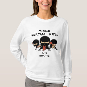 Camiseta artes marciais misturadas com artesanato