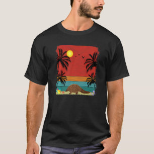 Camiseta Árvore de Coco de Praia Pangolins Gráficos Retrópi