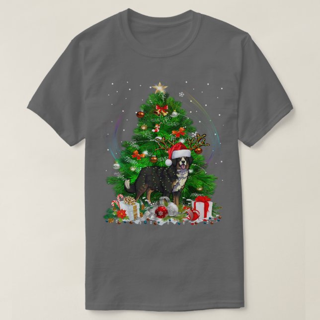 Camiseta Árvore de Natal do Cachorro Bernês Light Pajama D (Frente do Design)