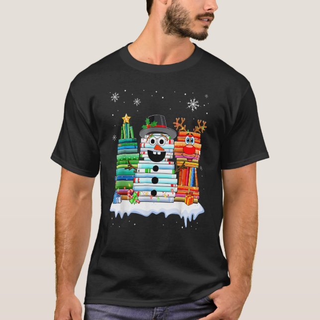 Camiseta Árvore de Natal Snowman Reindeer Book Stack Librar (Frente)