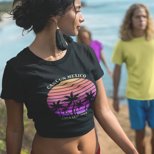 Camiseta Árvore de Palma de Praia de Trip Beach, Ilhas Trop (Criador carregado)