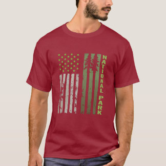 Camiseta Árvore de Pinheiros Patriótica dos EUA apoiando Pa