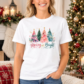 Camiseta Árvores de Natal Coloridas em Aquarela Alegre e Br