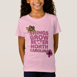 Camiseta As coisas crescem melhores no t-shirt das meninas