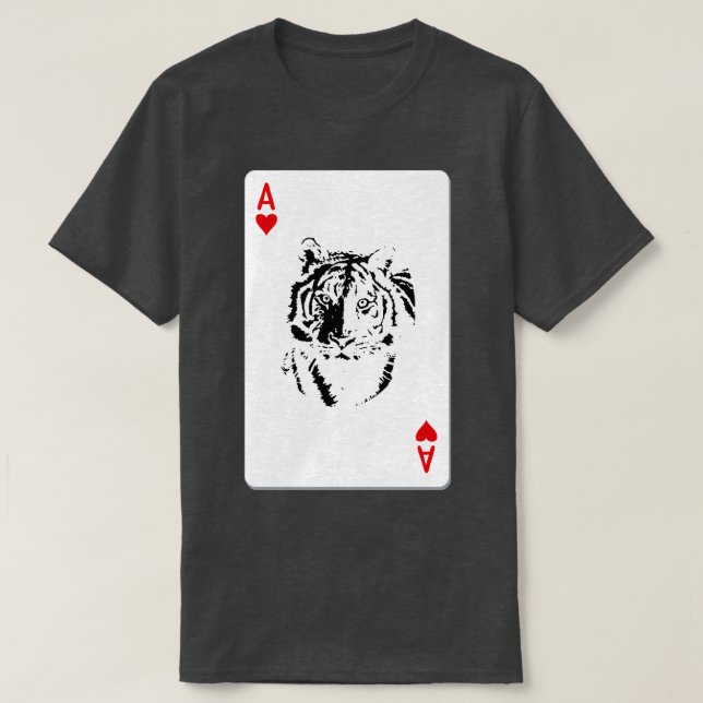 Camiseta Ás de corações tocando cartas com tigre (Frente do Design)